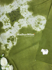 CHUNADI BLOCK PRINTED COTTON SAREE PISTA GREEN