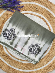 CHUNADI BLOCK PRINTED COTTON SAREE OLIVE GREEN