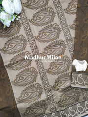 SUTI EMBOSE BORDER COTTON SAREE MAHENDI