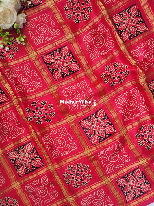 CHECKS AJRAKH PRINT GAJI MODAL SAREE PINK