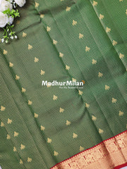 KANCHI CHECKS BUTTA BORDER SAREE GREEN RED