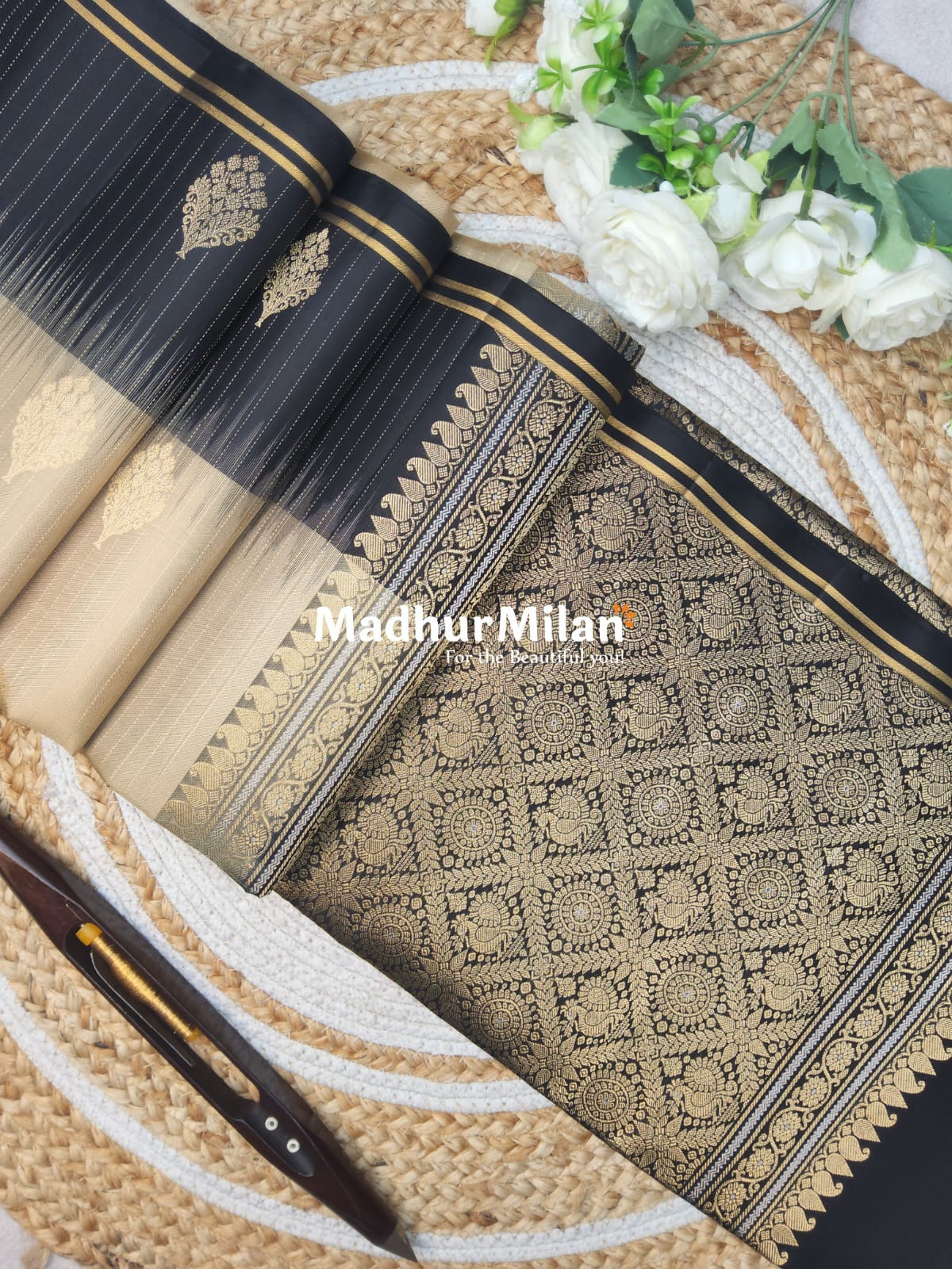 STRIPES BUTTA SOFT SILK SAREE CREAM BLACK